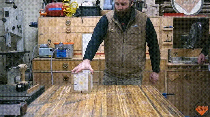 Giant Epoxy Resin Handle Screwdriver — Pouring the epoxy