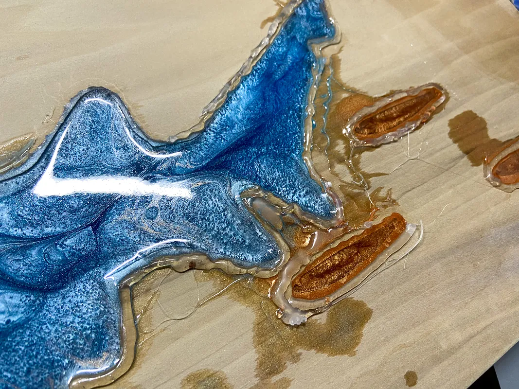 Resin Shark w/ Feeder Fish inside Waves  - image 7