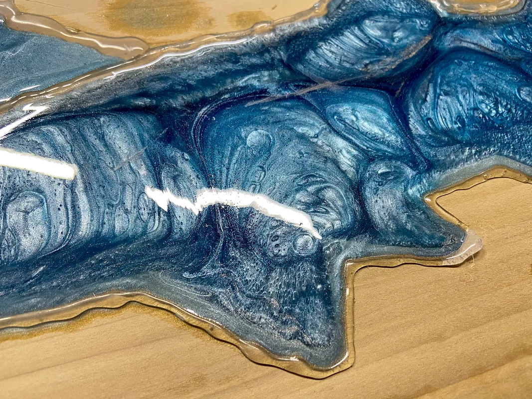 Resin Shark w/ Feeder Fish inside Waves  - image 8