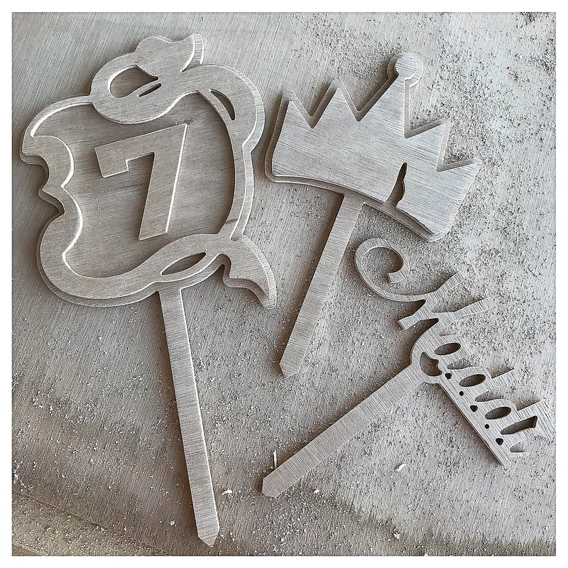 Descendants Cake Topper - image 1