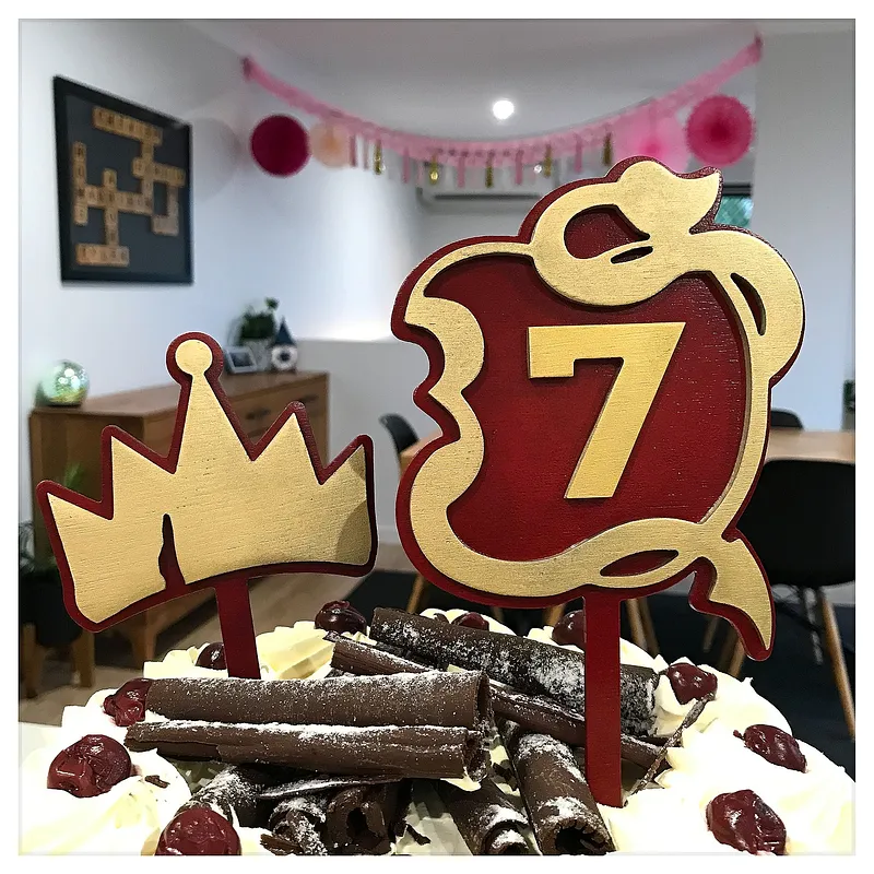 Descendants Cake Topper - image 3