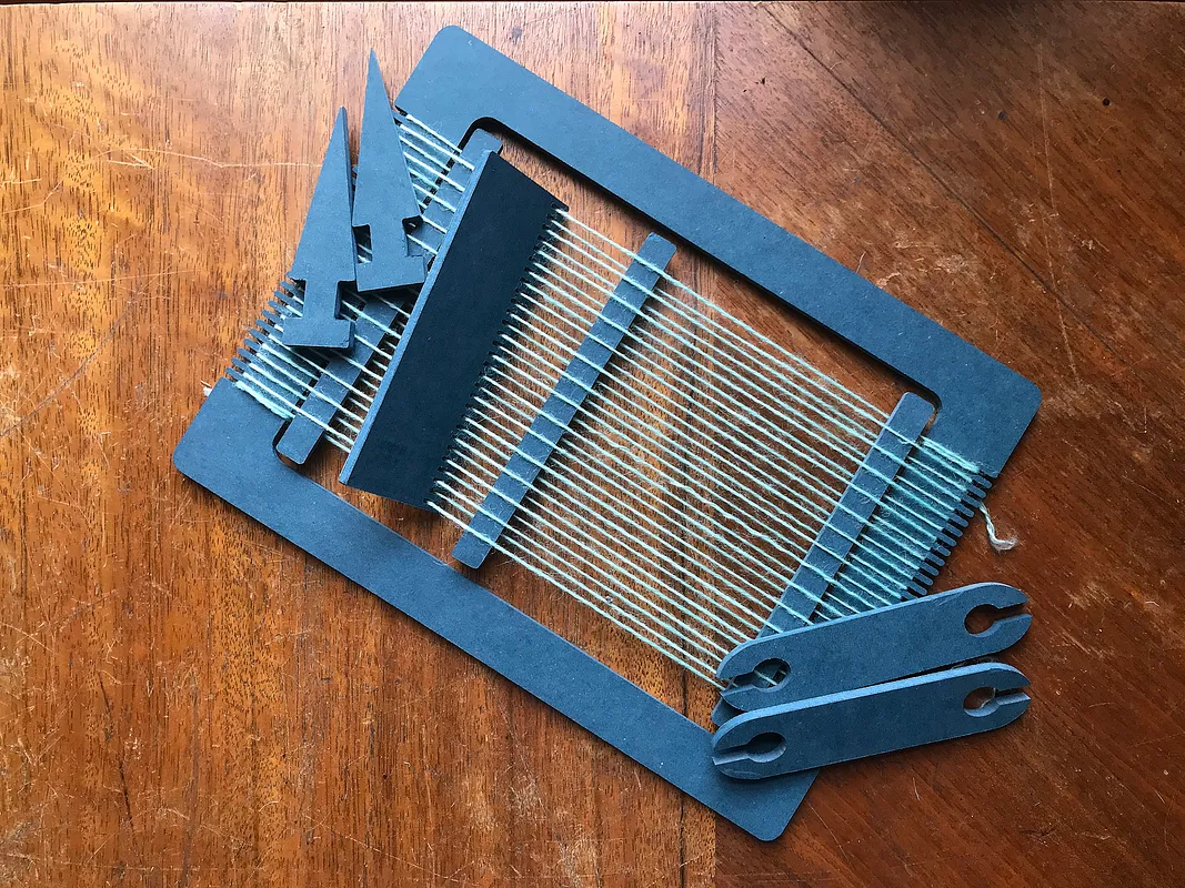 The Interlace Project: Frame Loom - image 2