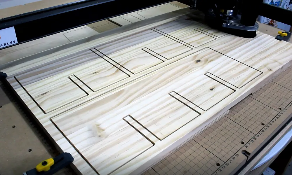 Kitchen Utensil Organizer — Carve the Divider Pieces