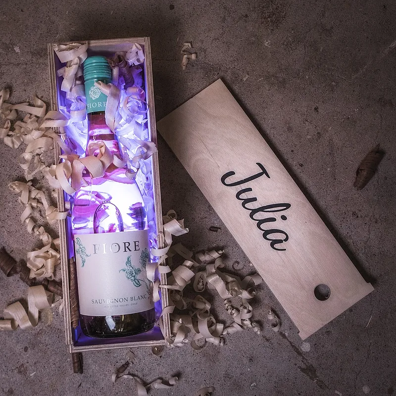 Personalized Wine Box - image 1