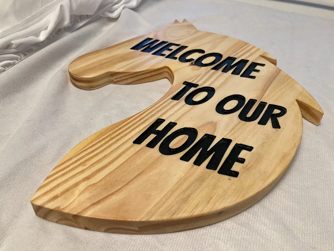 HORSE WELCOME SIGN - image 2