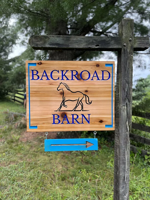 Back Road Barn (Barn, Stall and More Signs) - image 1