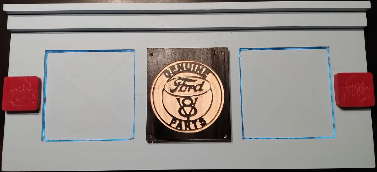 Ford V8 tailgate - image 1