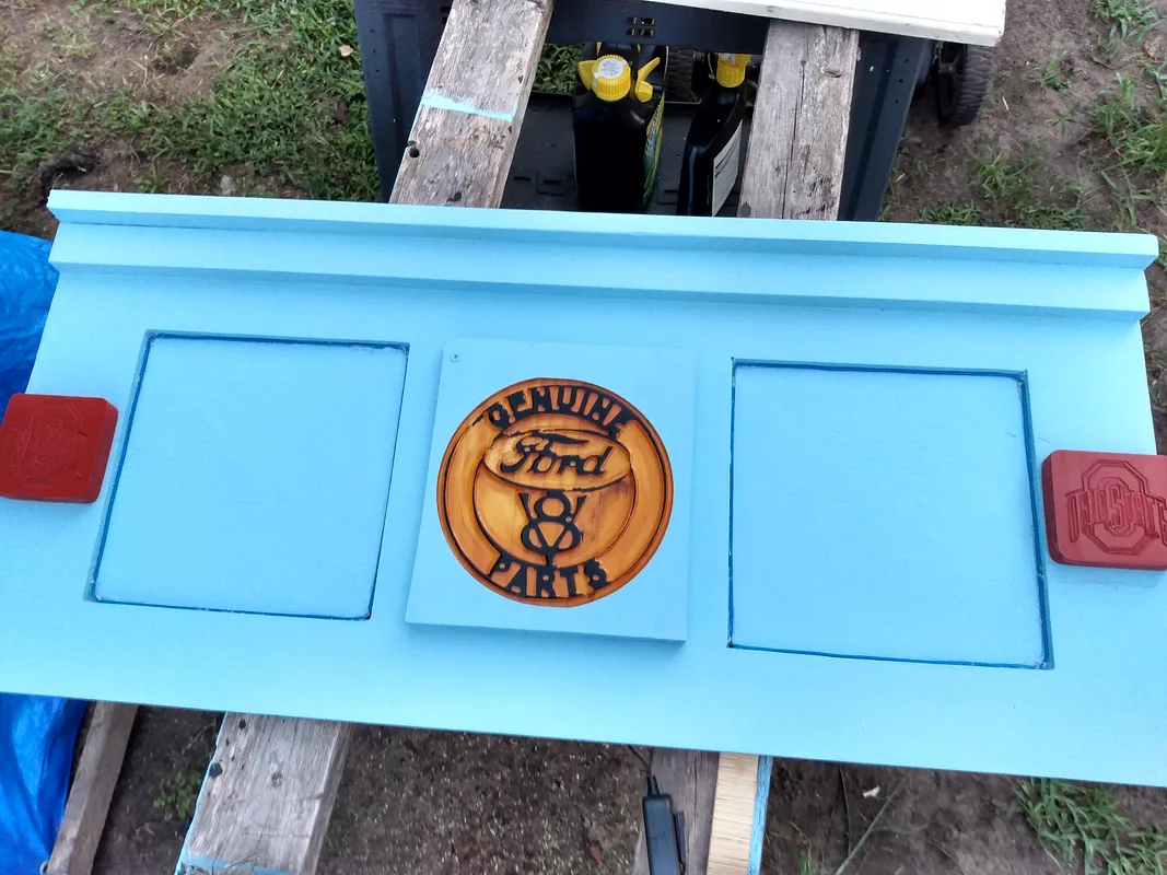 Ford V8 tailgate - image 2