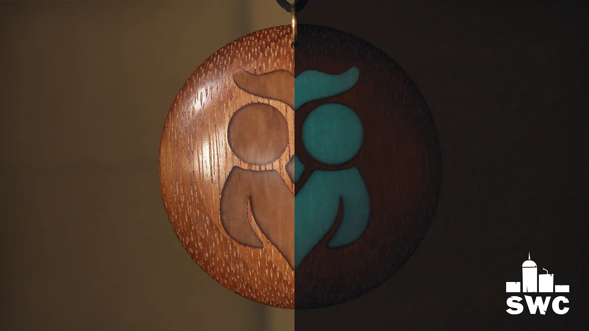 Fluorescent resin and wood pendants - image 2