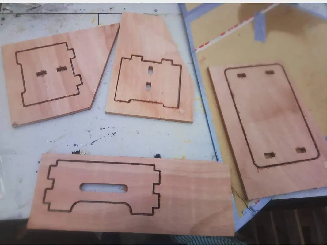 Plywood Step Stool - image 1