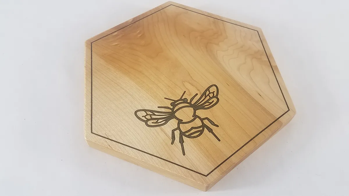 Bee Trivet - image 4