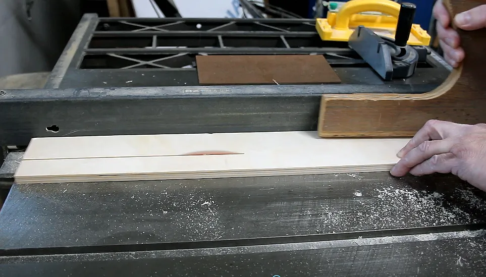 Guitar Effects Pedal Board — Cut the Front and Back Panels (image 4)