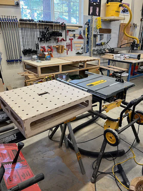 Outfeed MFT Table (1/2" x 800 x 800) - image 5