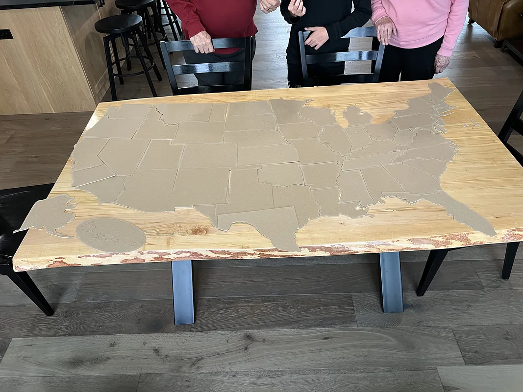A Complete United States map and outline - image 3