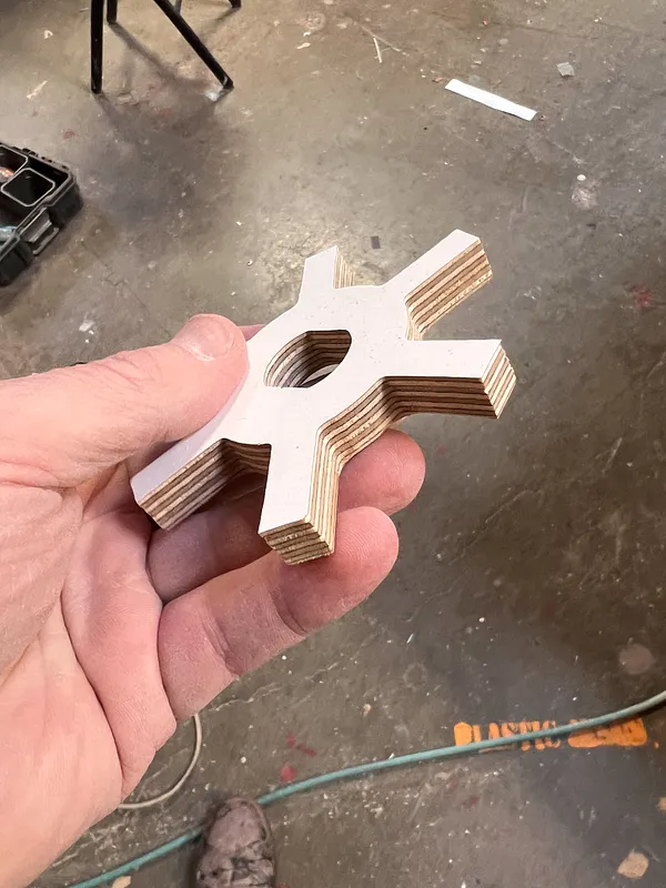 DeWalt Chuck Spinner - image 3