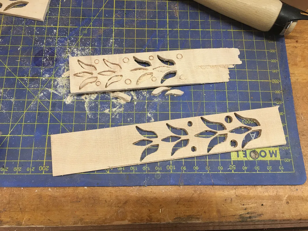Sheraton Inlaid table leg - image 3