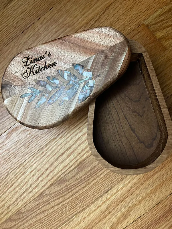 Salt Holder - image 7