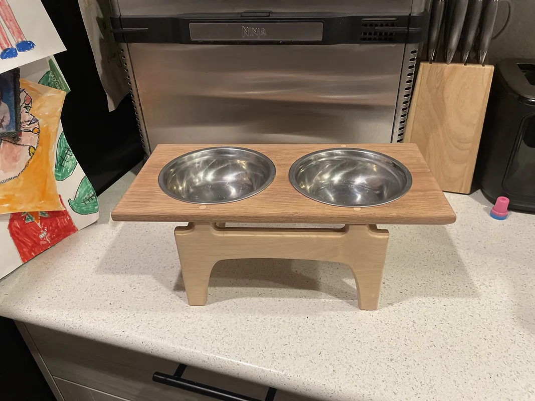 Pet Food Station - image 1