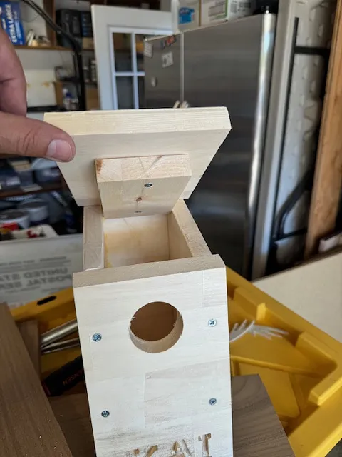 Basic Birdhouse with name - image 3