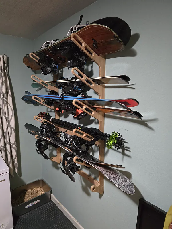 Snowboard Rack - image 7