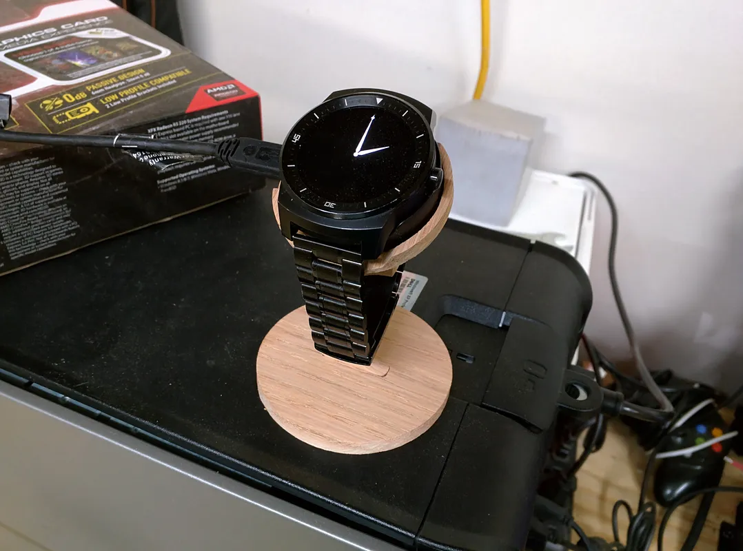LG G watch R Stand - image 2
