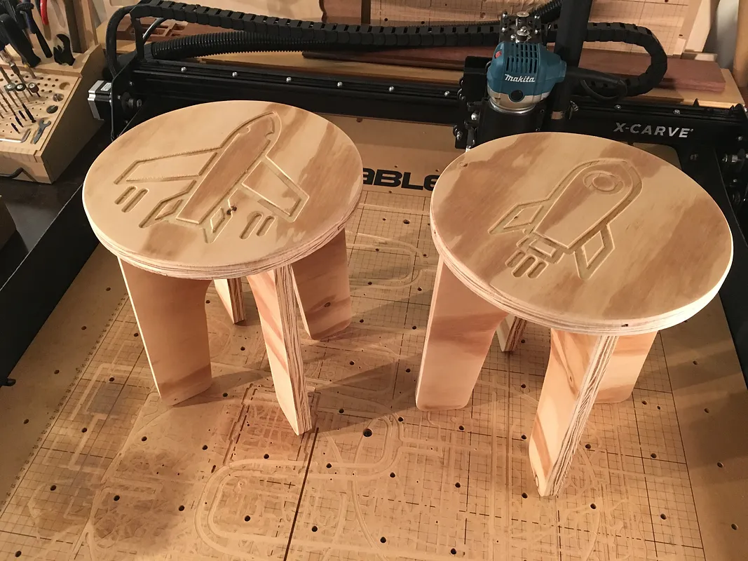 Remake of "DIRESTA Wood Stool " - image 1
