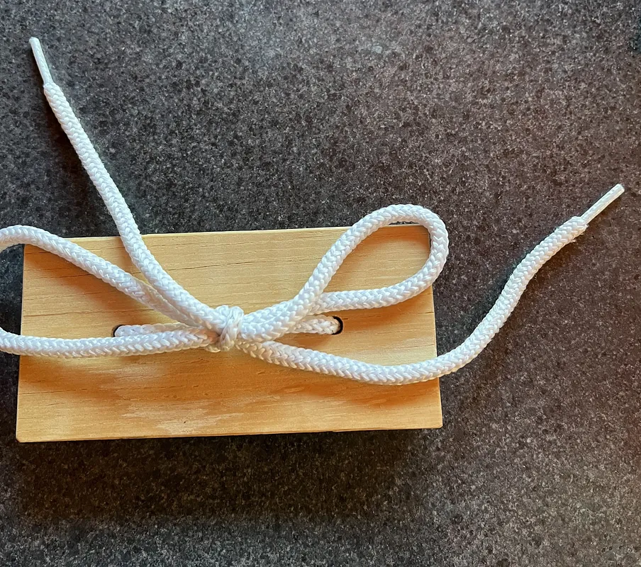 Shoelace Practice Board - image 1