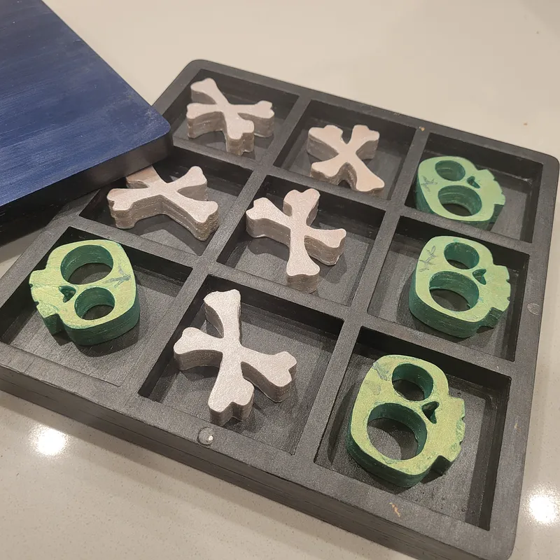 Cross Bone Tic Tac Toe 8in  - image 2