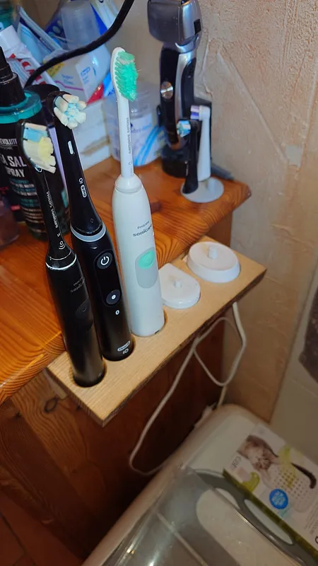 Toothbrush Station / ZahnbürstenStation - image 3