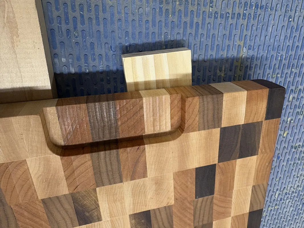 cutting board 12" x 18" - image 1