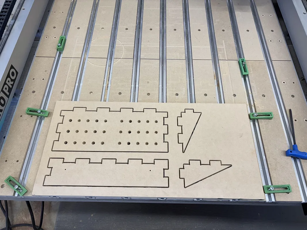 Organizers 1— Screwdrivers • Driver Bits • Corner clamps • Bench dogs - image 4