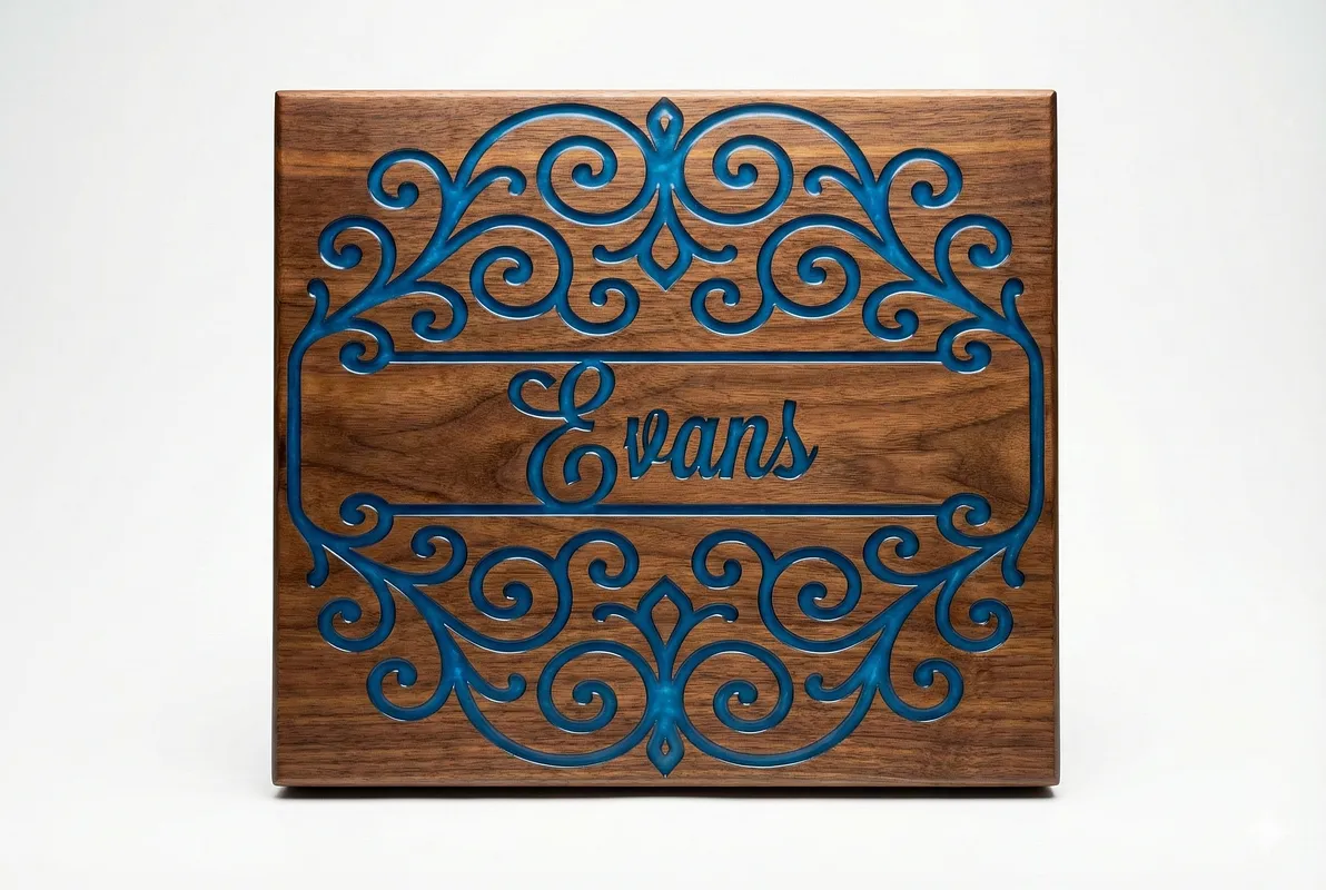 Evans Royal style monogram with Lavanderia Font - image 1
