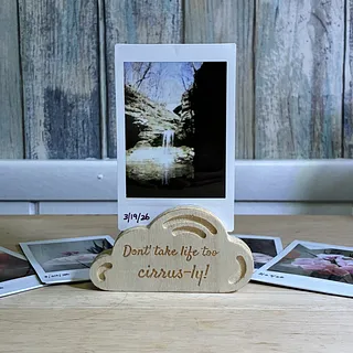 Cloud Mini Photo Holder