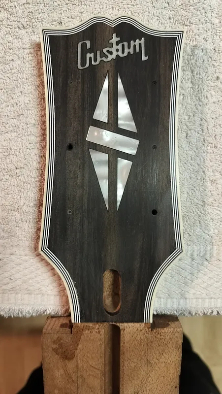 Guitar headstock Gibson style - image 2