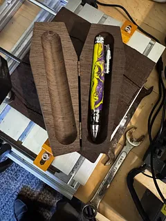 coffin pen case